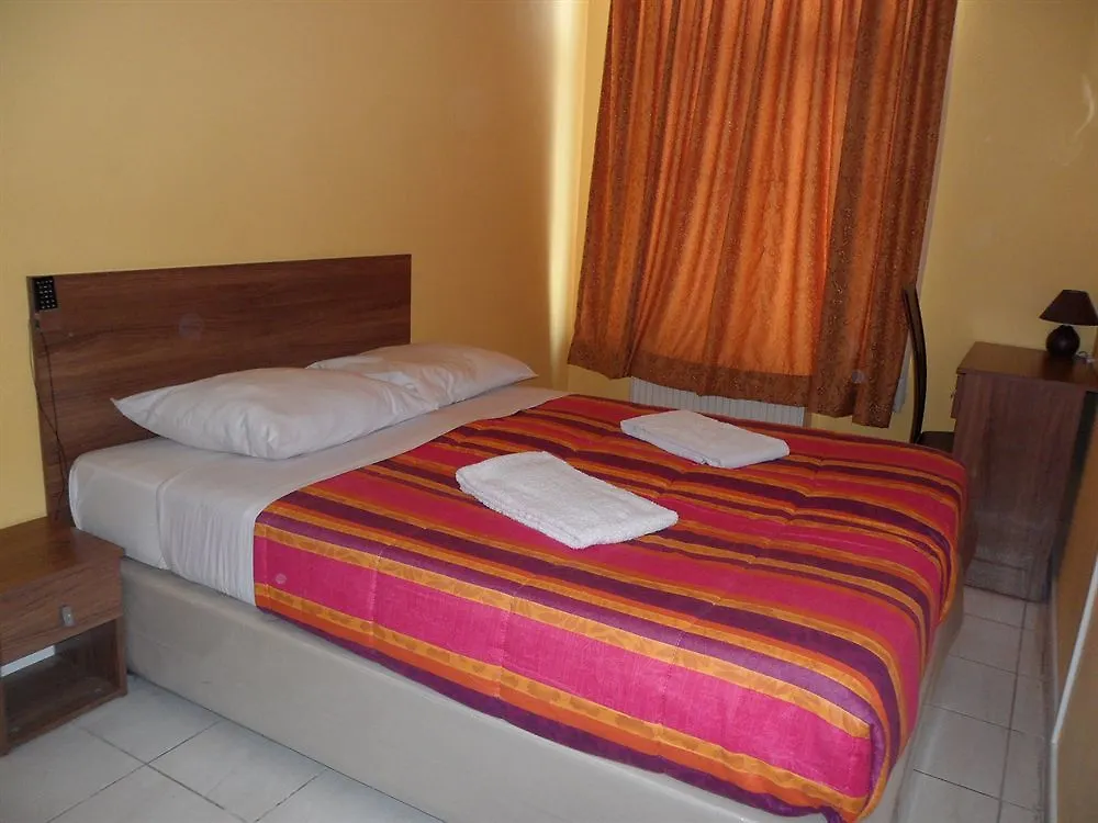 Royal Hotel Brusel 0*,  Belgie